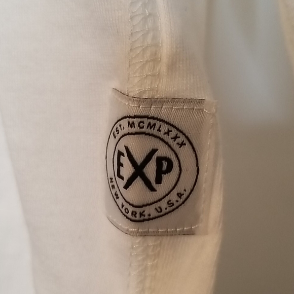 Express long sleeve tshirt Nwt - Picture 2 of 3